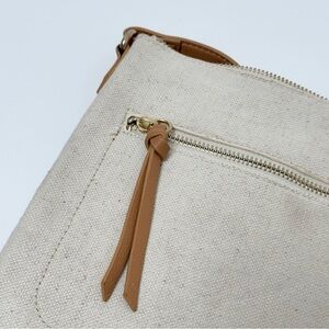 Old Navy Cream and Tan Crossbody Bag | New With Tags